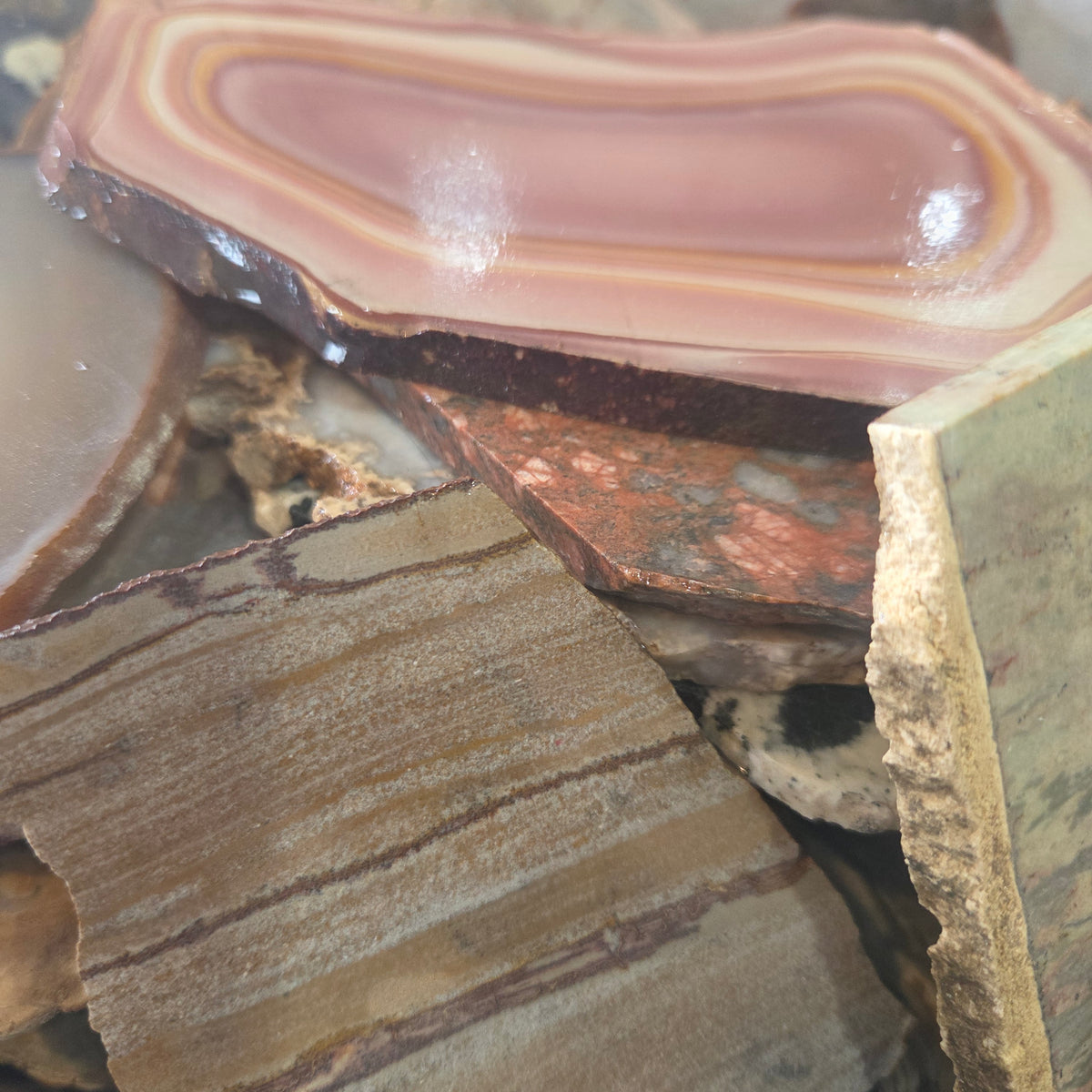 Close-up of Medium Flat Rate Box of Slabs