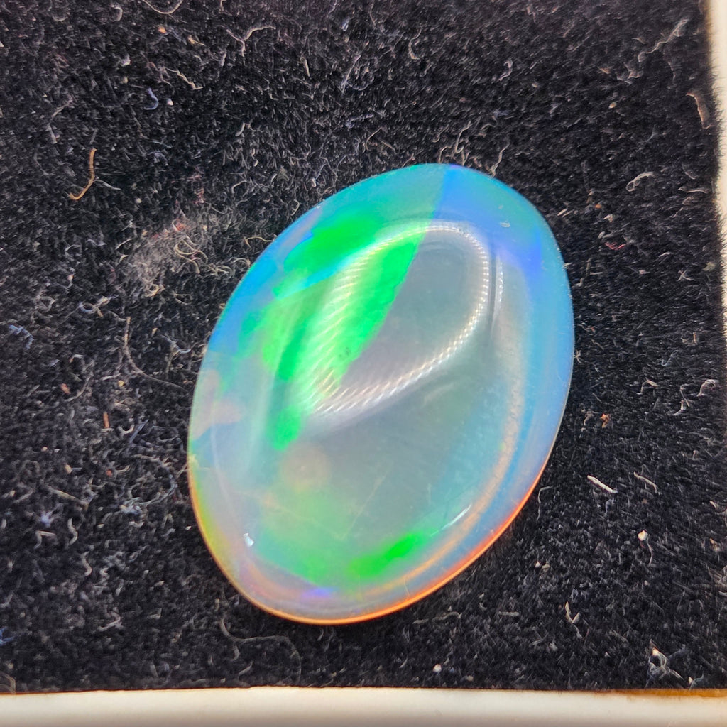 Welo Opal Cabochons 8.0 Total Carat Weight — cabochon