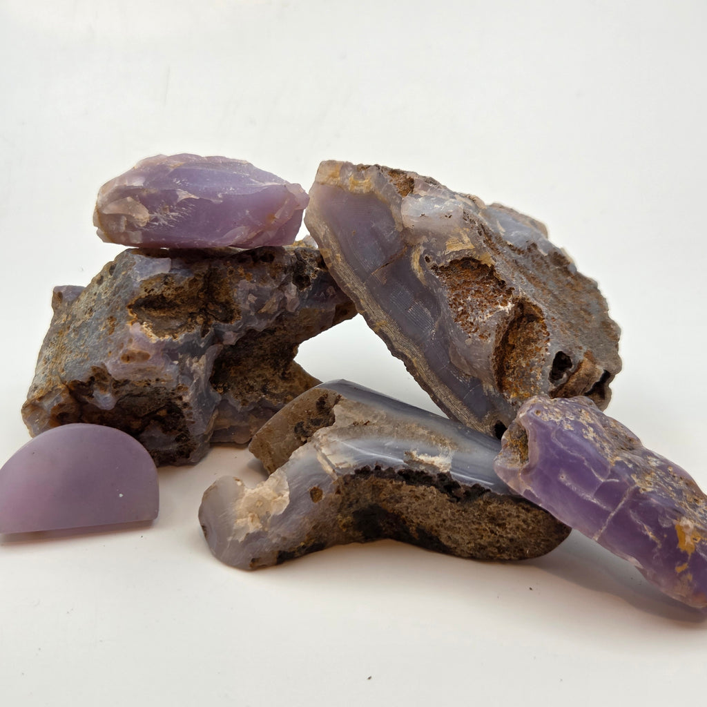 Holley Blue Agate (Sold by the Gram) — lapidary rough