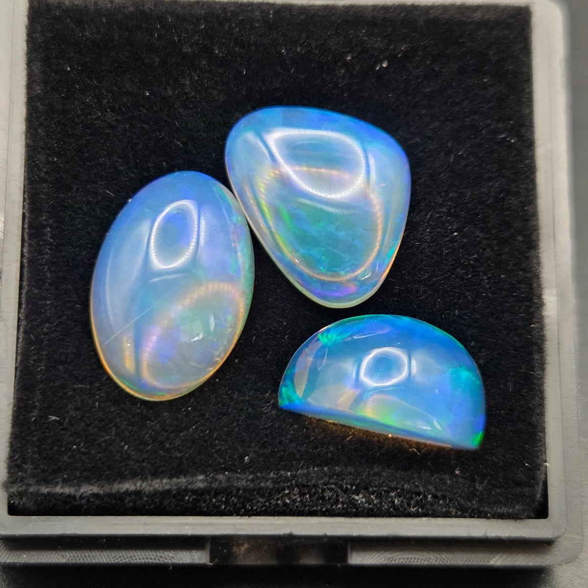 Welo Opal Cabochons 3 Piece Set 12.5 Total Carat Weight — cabochon set