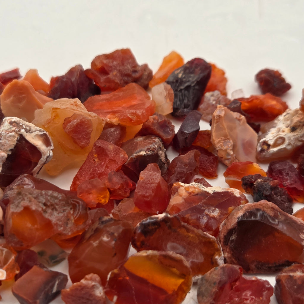 Cantera Opal (Sold by the Gram) — lapidary rough