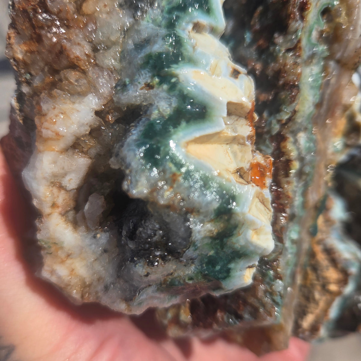Bedazzle Mining Co Rough Sold by the Pound, additional view